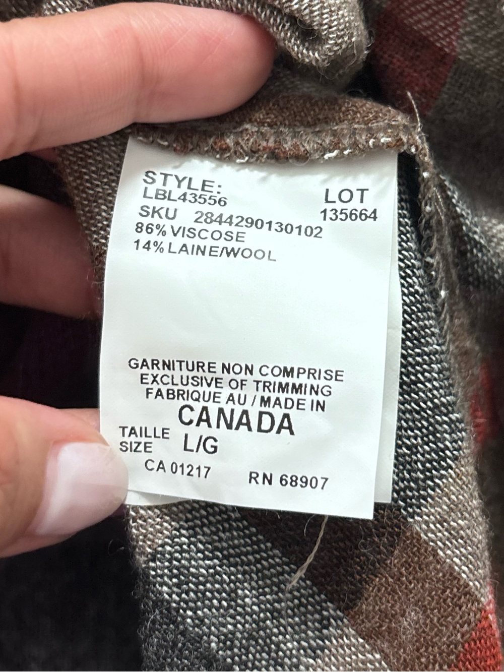 2/$25 le chateau Plaid Ruffle Henley Tunic in Brown, Gray & Pink
BNWT - Picture 5 of 10